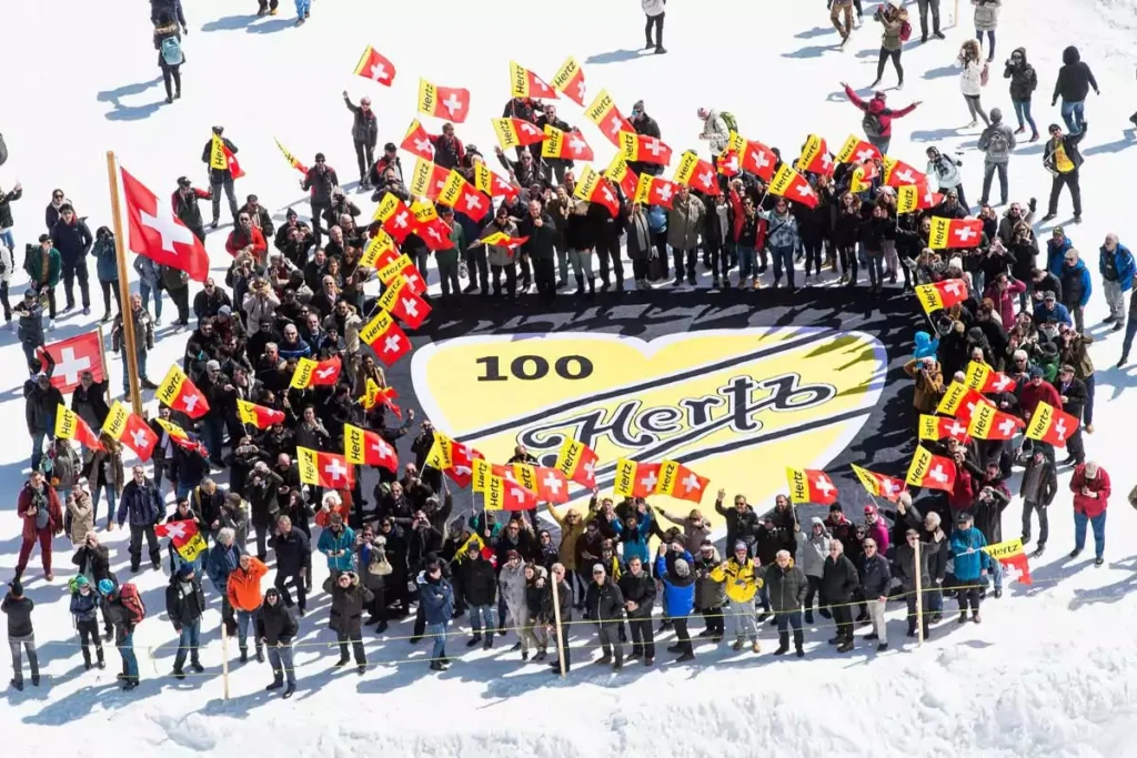 Bild: Hertz-Jubiläumsbanner